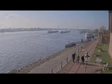 Latest image of Webcams mit Blick auf die Reeser Rheinpromenade und die Rheinbrücke