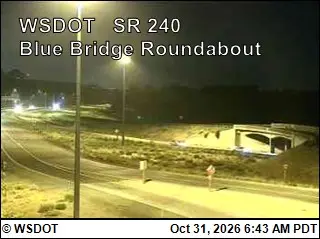 Latest image of SR 240 at MP 43.1: Blue Bridge Roundabout