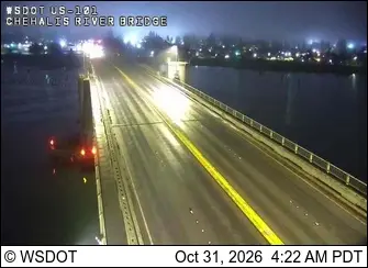Latest image of US 101 at MP 83.4: Chehalis River Bridge