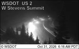 Latest image of US 2 at MP 64.3: West Stevens Pass - Ski Lodge