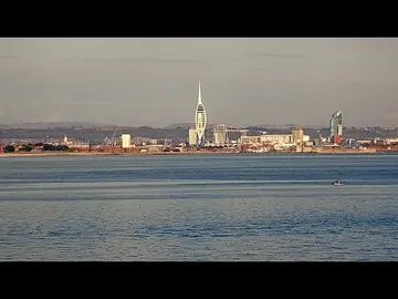 Latest image of Isle Of Wight, Ryde Pier & Solent Scenic Cam | Railcam UK