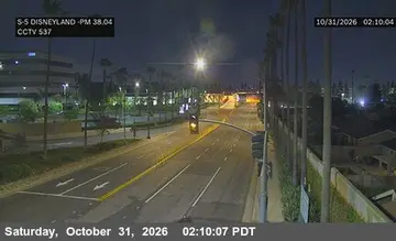 Latest image of I-5 : (537) SB Disneyland Off Ramp