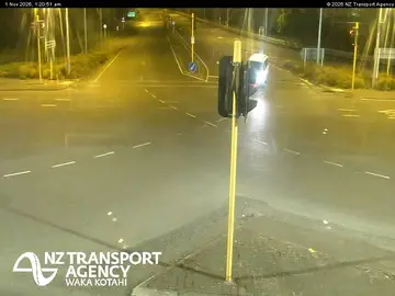 Latest image of SH1 Caversham Mwy